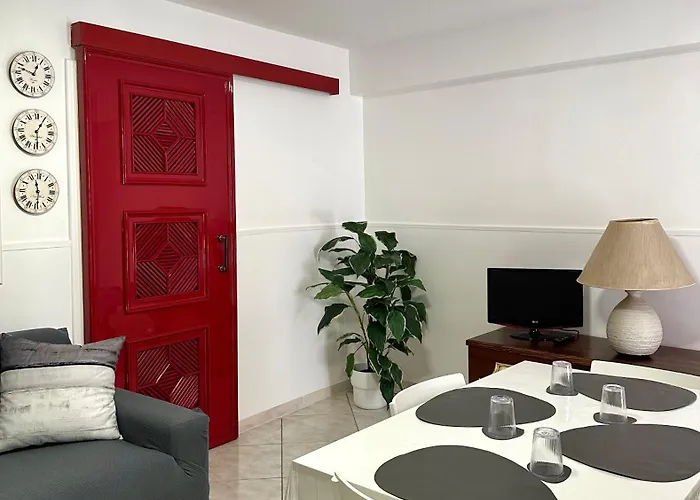 別荘 Lazzaro ブロンテ